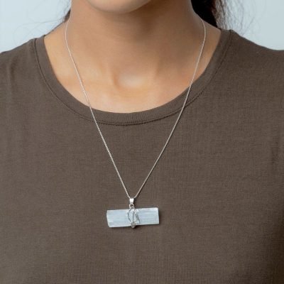 Collar Selenita Amarser