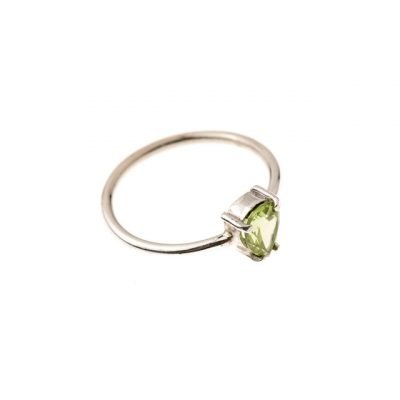 Anillo Lía peridoto