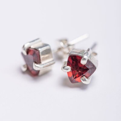 Aretes Tahn Granate